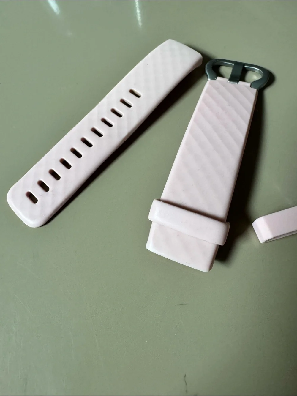 FitBands pink silicone replacement band for FitBit Charge 3 or 4
